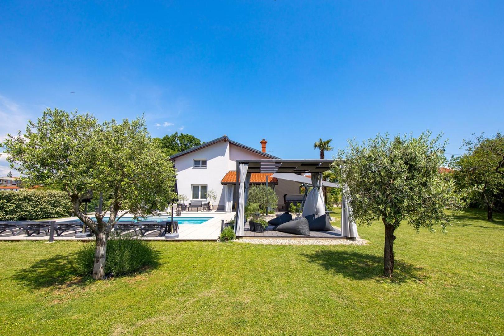 מטולי Luxury Villa Susanj מראה חיצוני תמונה