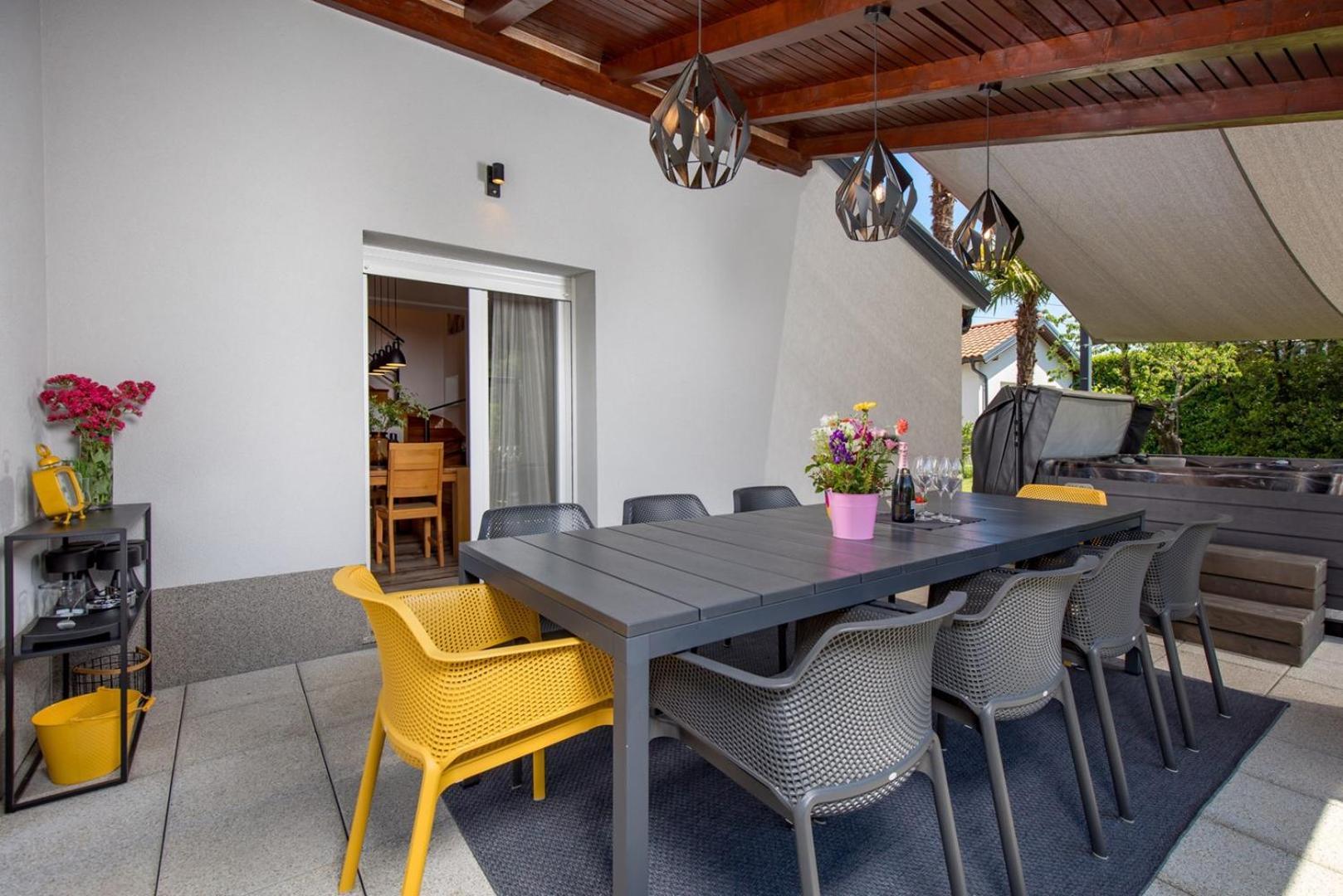 מטולי Luxury Villa Susanj מראה חיצוני תמונה