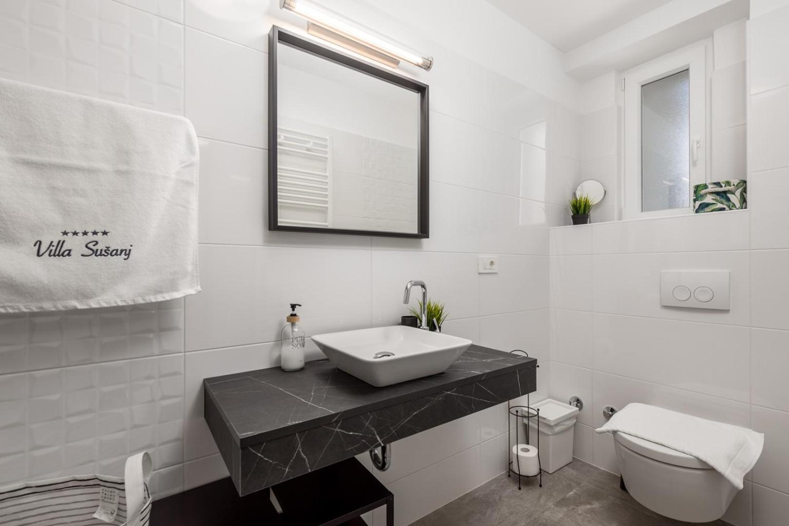 מטולי Luxury Villa Susanj מראה חיצוני תמונה