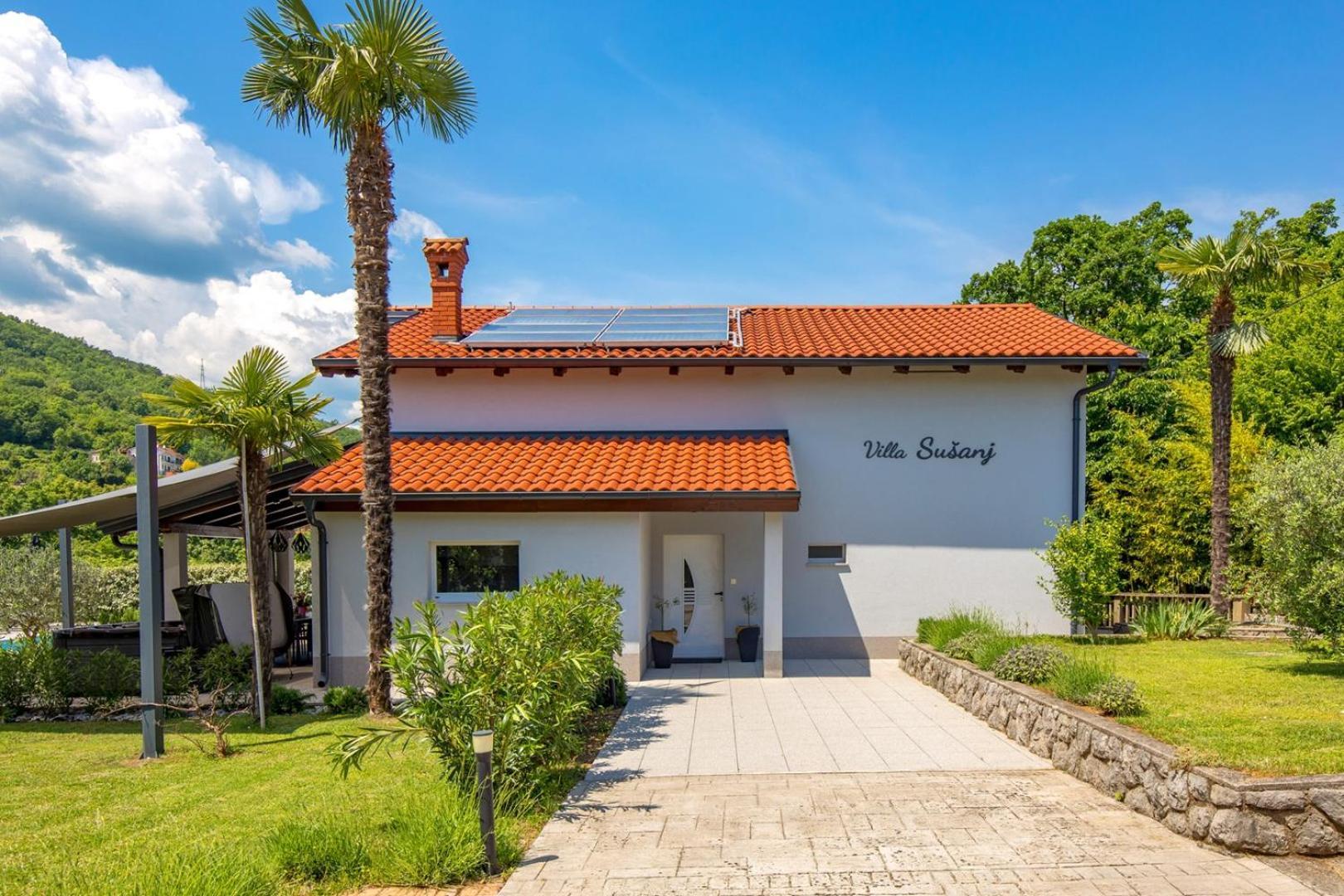 מטולי Luxury Villa Susanj מראה חיצוני תמונה